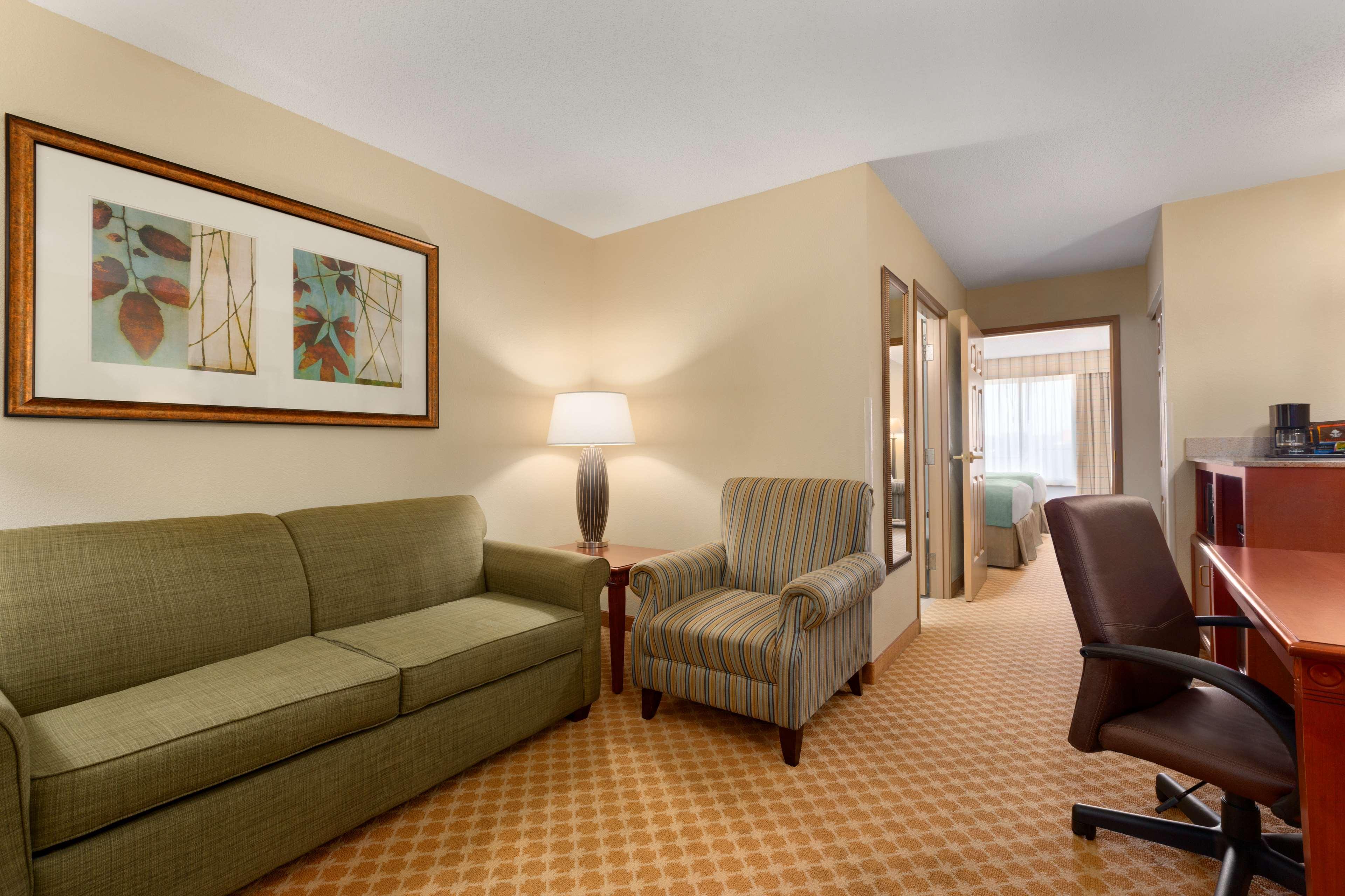 Country Inn & Suites By Radisson, Richmond West At I-64, Va Henrico Bagian luar foto