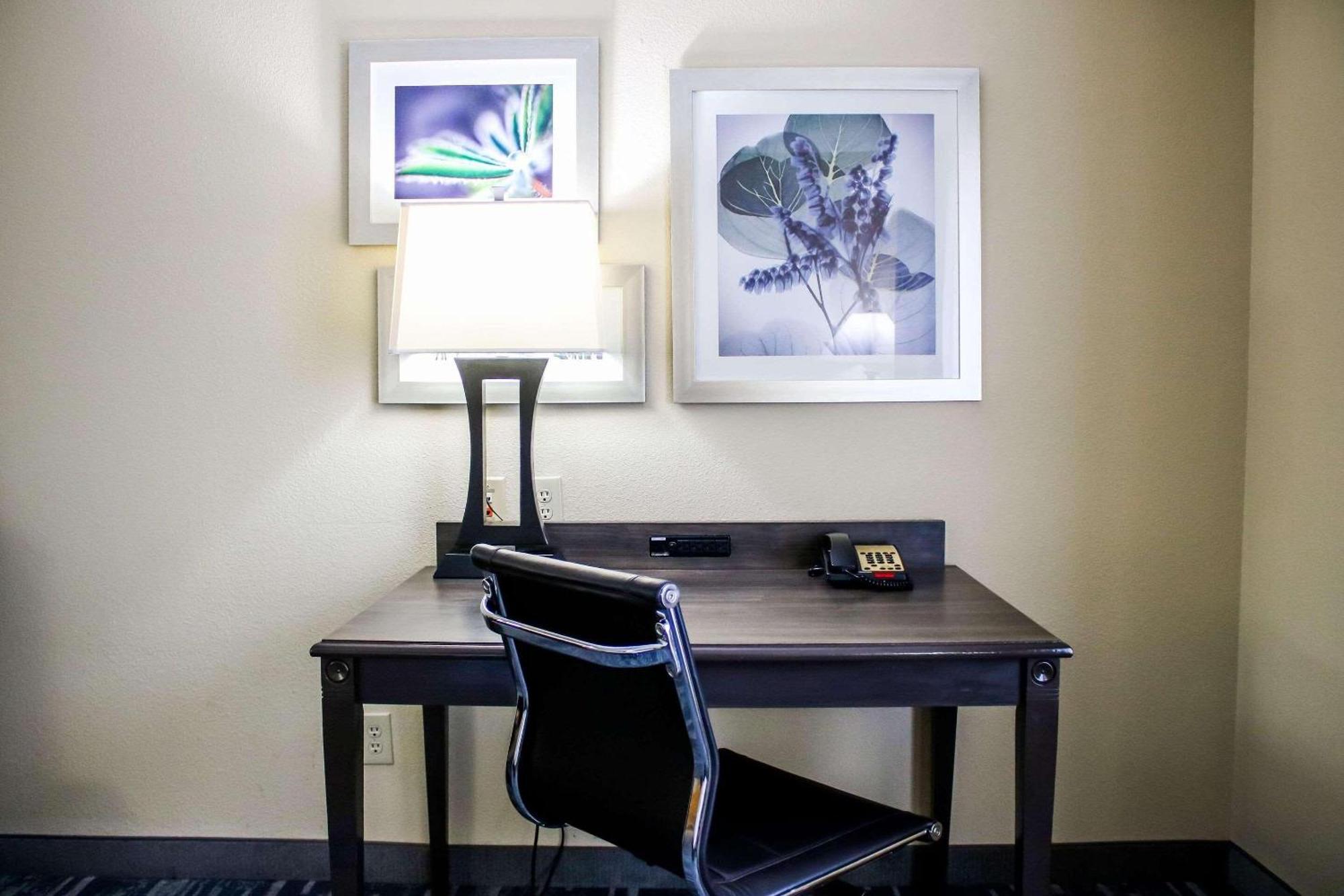 Country Inn & Suites By Radisson, Richmond West At I-64, Va Henrico Bagian luar foto