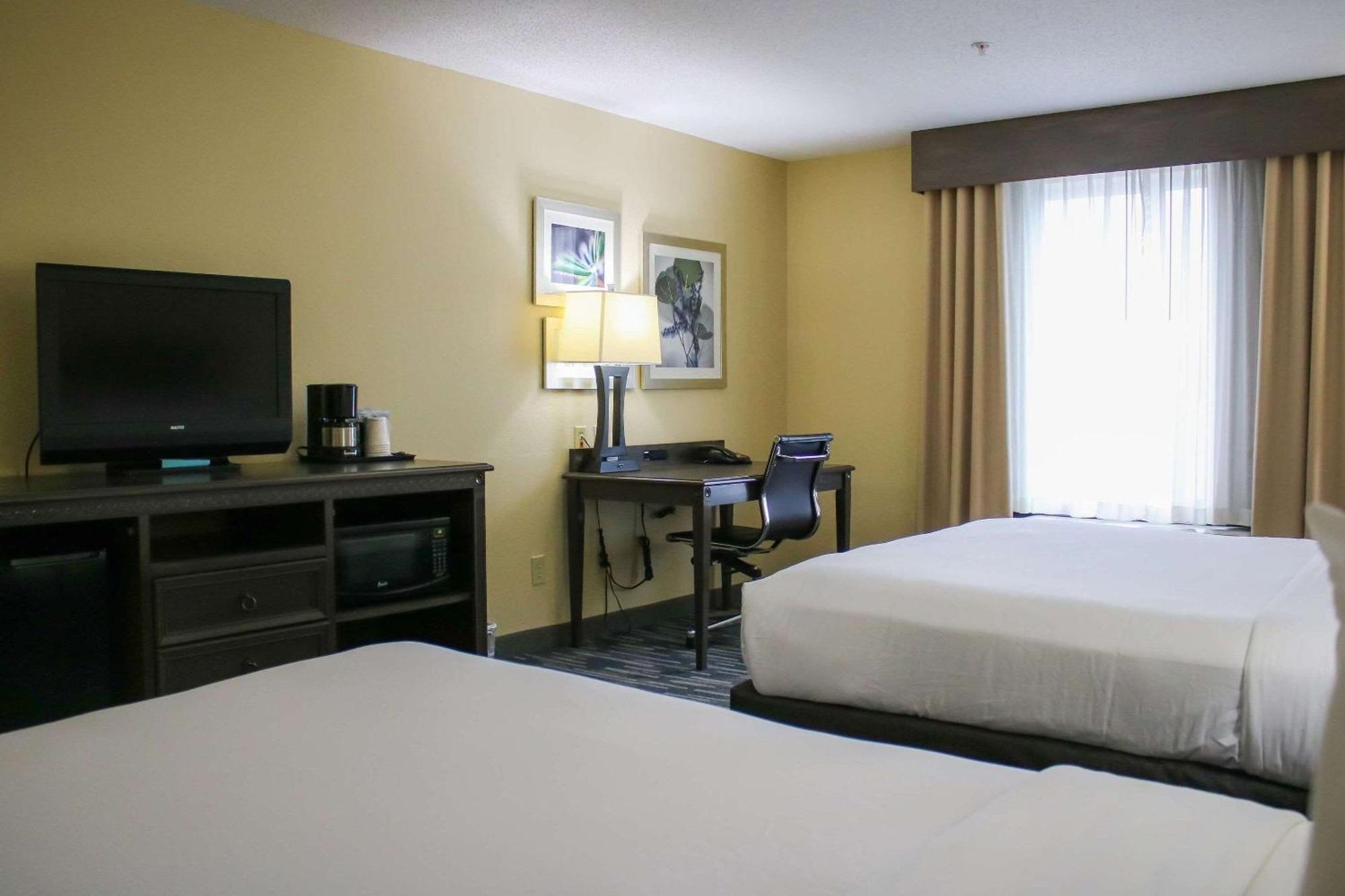 Country Inn & Suites By Radisson, Richmond West At I-64, Va Henrico Bagian luar foto